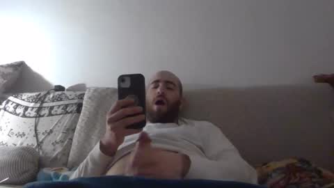 Snapshot of handyboy991 chatting on December 2025 09:09:01 PM handyboy991 online show from December 2025 09:09:01 PM