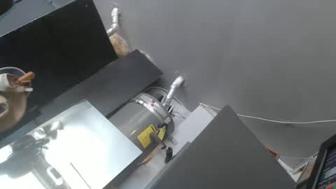 handystud33 online show from September 2025 08:25:01 PM