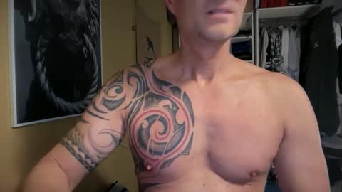 hanky online show from February 2025 02:47:02 PM