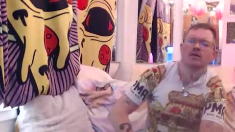 hank rams online show from December 2025 03:57:01 AM