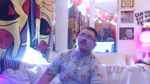 hank rams online show from April 2026 02:35:01 PM