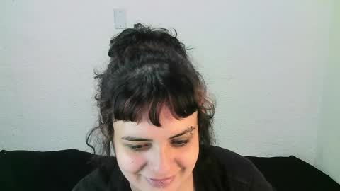 JUANA online show from April 2026 01:44:01 PM