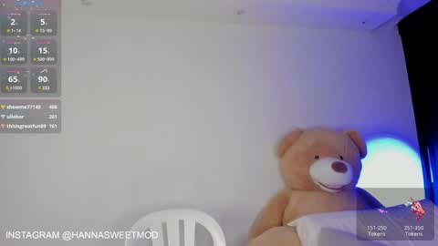 Snapshot of hanna_1sweet chatting on December 2024 02:35:01 AM hanna online show from December 2024 02:35:01 AM