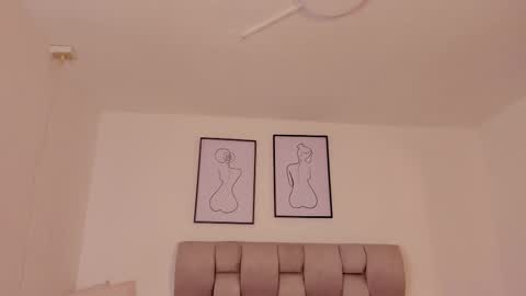 Snapshot of hanna__evans_ chatting on September 2025 11:43:01 AM hanna__evans_ online show from September 2025 11:43:01 AM