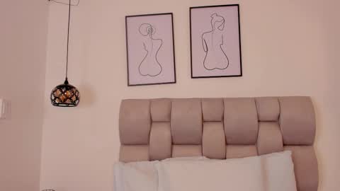 Snapshot of hanna__evans_ chatting on September 2025 11:47:02 AM hanna__evans_ online show from September 2025 11:47:02 AM