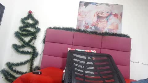 Hanna Palmer online show from January 2025 07:07:02 PM