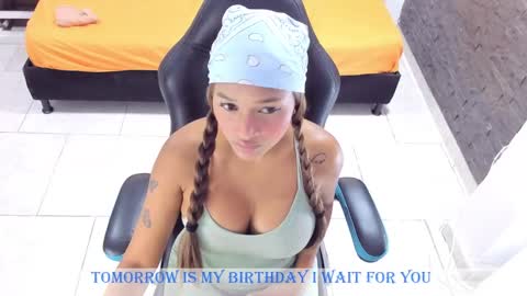 Hanna online show from February 2025 01:01:01 PM