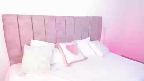 hanna_bunny15 online show from September 2025 09:04:02 PM