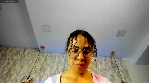 HANNA online show from September 2025 01:33:01 PM