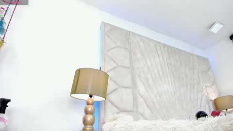 Hanna online show from December 2024 03:10:02 AM