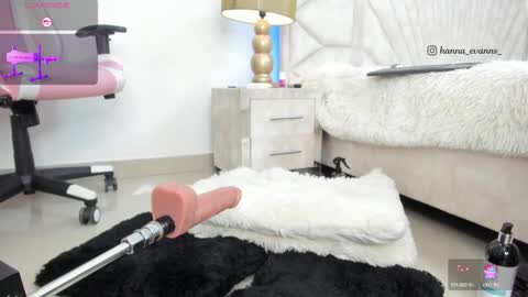 Hanna online show from December 2024 01:37:02 AM