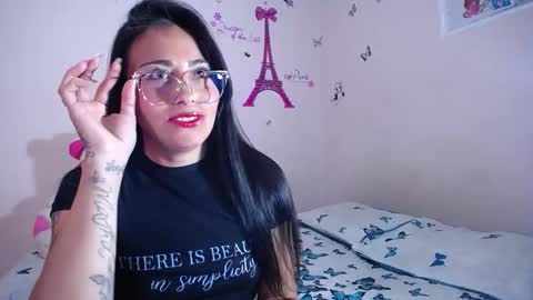 Snapshot of hanna_girl21 chatting on February 2026 08:32:02 PM HANNA online show from February 2026 08:32:02 PM