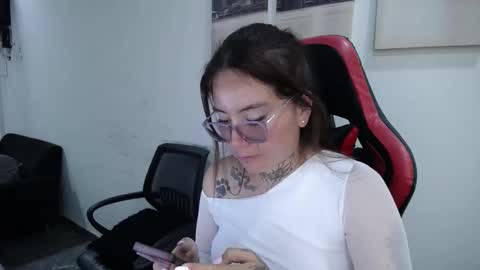 Snapshot of hanna_hot77 chatting on March 2026 08:13:01 PM mara online show from March 2026 08:13:01 PM