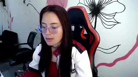 Snapshot of hanna_hot77 chatting on May 2026 06:35:01 PM mara online show from May 2026 06:35:01 PM