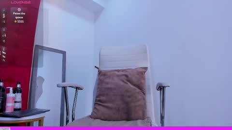  Hanna online show from December 2025 09:41:02 PM