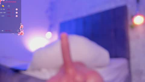 Hanna Lee online show from December 2024 03:47:01 PM