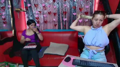 Snapshot of hanna_mature01 chatting on February 2025 12:47:01 PM Hanna online show from February 2025 12:47:01 PM