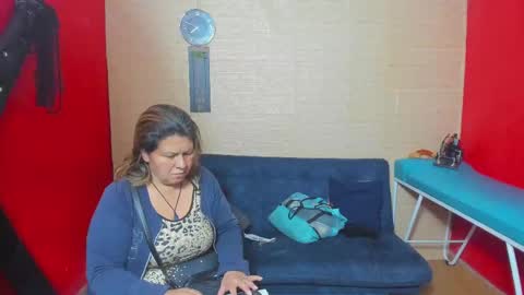 Snapshot of hanna_mature01 chatting on September 2025 12:21:01 AM Hanna online show from September 2025 12:21:01 AM