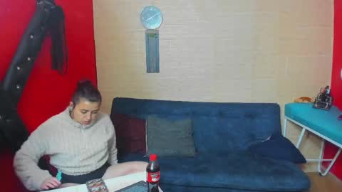 Snapshot of hanna_mature01 chatting on September 2025 12:44:01 AM Hanna online show from September 2025 12:44:01 AM