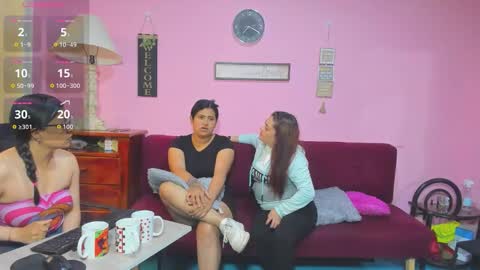 Snapshot of hanna_mature01 chatting on September 2025 12:18:01 PM Hanna online show from September 2025 12:18:01 PM