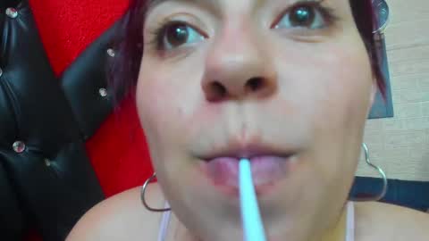 Snapshot of hanna_mature01 chatting on September 2025 02:04:02 AM Hanna online show from September 2025 02:04:02 AM