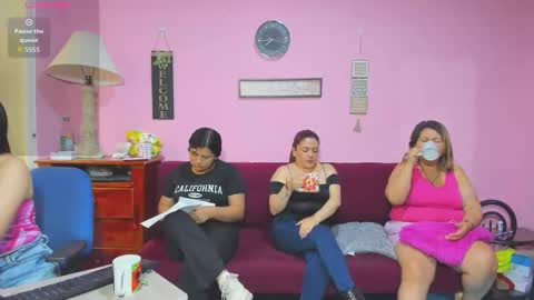 Snapshot of hanna_mature01 chatting on September 2025 12:42:01 PM Hanna online show from September 2025 12:42:01 PM