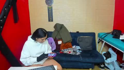 Snapshot of hanna_mature01 chatting on October 2025 01:25:02 AM Hanna online show from October 2025 01:25:02 AM