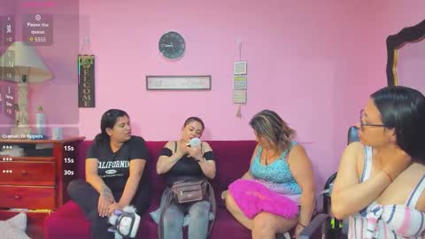 Snapshot of hanna_mature01 chatting on October 2025 01:44:01 PM Hanna online show from October 2025 01:44:01 PM