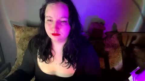 Snapshot of hanna_mildss chatting on February 2025 02:46:02 PM hanna_mildss online show from February 2025 02:46:02 PM