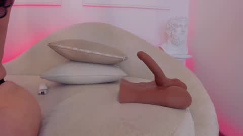 Hanna online show from March 2025 11:39:01 PM