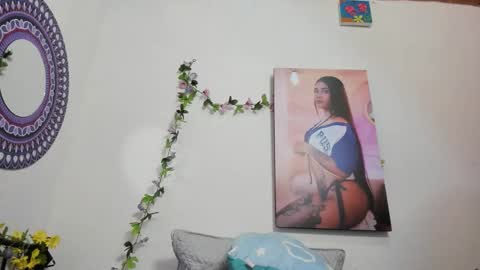 Camila online show from November 2025 09:53:01 AM