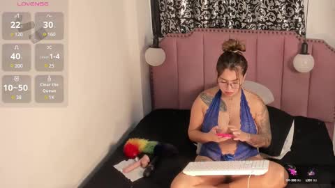 Hanna online show from December 2024 03:10:01 PM