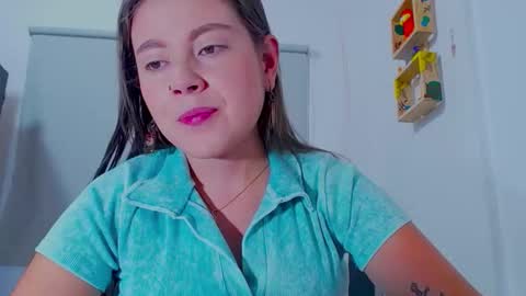 Snapshot of hanna_xxx18 chatting on November 2025 06:08:01 PM HANNA online show from November 2025 06:08:01 PM