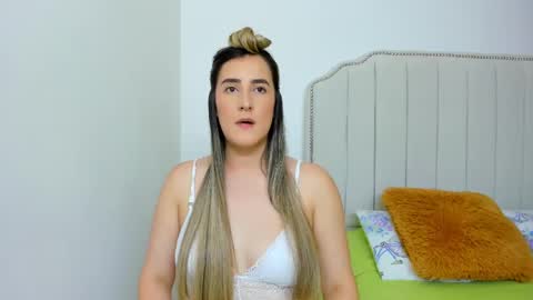 Hanna online show from March 2025 09:17:01 PM