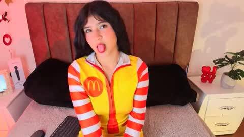 Snapshot of hannaa_cute chatting on February 2026 02:53:02 PM Hanna 3 online show from February 2026 02:53:02 PM