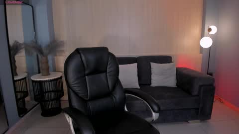  Hanna Connor  online show from October 2025 11:40:01 AM