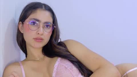 Hanna Connor online show from December 2025 02:38:01 AM