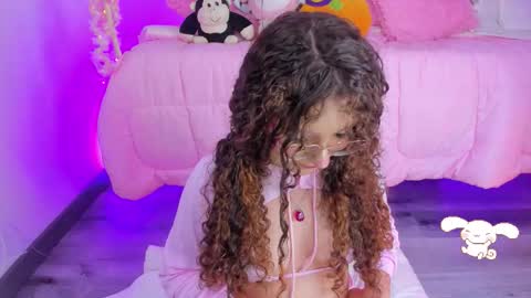 hannacutegod online show from November 2025 05:10:01 AM