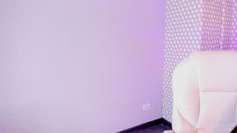 Hanna online show from September 2025 03:34:01 AM