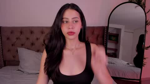 Hannah online show from February 2025 11:11:02 PM