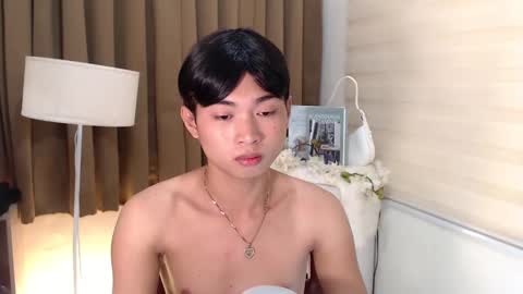 Alex online show from December 2024 07:16:01 PM