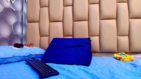 Snapshot of hannah_teehn chatting on October 2025 07:20:02 PM hannah_teehn online show from October 2025 07:20:02 PM