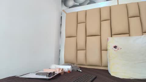 Snapshot of hannah_teehn chatting on November 2025 07:02:02 PM hannah_teehn online show from November 2025 07:02:02 PM