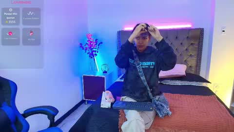 HannahBlue  online show from March 2026 12:11:01 PM