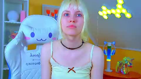Snapshot of hannahhollis chatting on July 2026 06:21:02 PM Hannah online show from July 2026 06:21:02 PM
