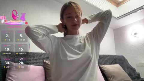 hannahinto online show from September 2025 08:05:02 AM