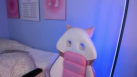 Hannah online show from March 2026 12:33:01 PM