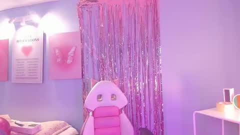 Hannah online show from March 2026 12:16:02 PM