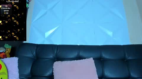 Hanna Independent Model online show from March 2025 03:51:02 AM