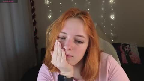 Snapshot of hannamelon_ chatting on February 2026 08:20:01 AM Hanna first stream on feb 5 11pm UTC3 online show from February 2026 08:20:01 AM